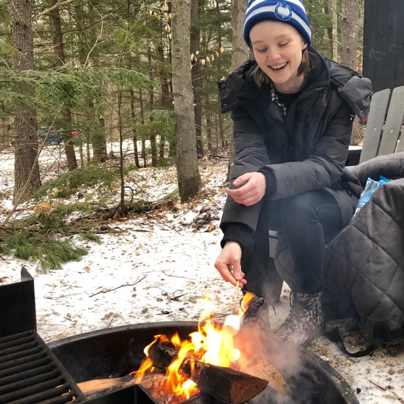 Meet your Posher, Leah - Picture 1 of 1